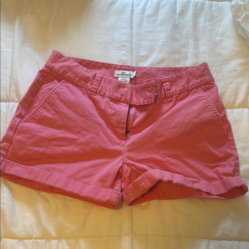 Vineyard Vines  Shorts